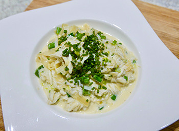 Creamy Crab and Shallot Linguine recipe from Dr. Gourmet