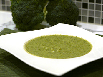 Ginger Broccoli Soup, a recipe from Dr. Gourmet