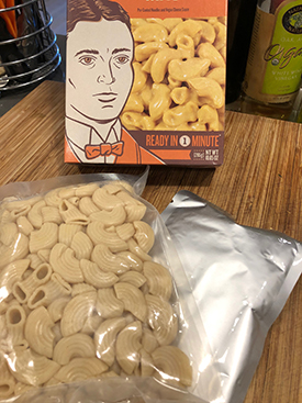 The package contents of Upton's Naturals Ch'eesy Mac